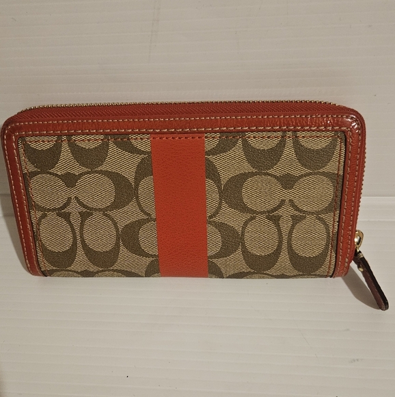 Coach Heritage Signature Stripe Zip Around Accordion Leather - Picture 2 of 9